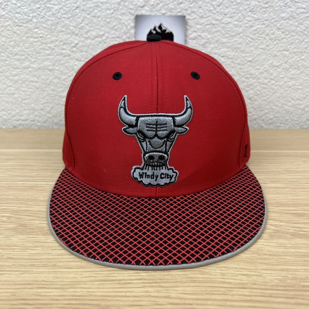 Hardwood Classics 47 Brand Chicago Bulls Red Snapback Hat One Size Windy City